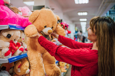 Choosing a Stuffed Animal