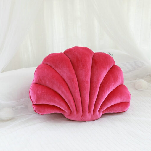 velvet shell pillow