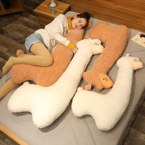 Stuffed alpaca
