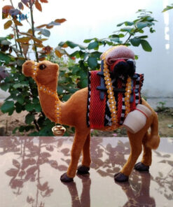plush camel toY