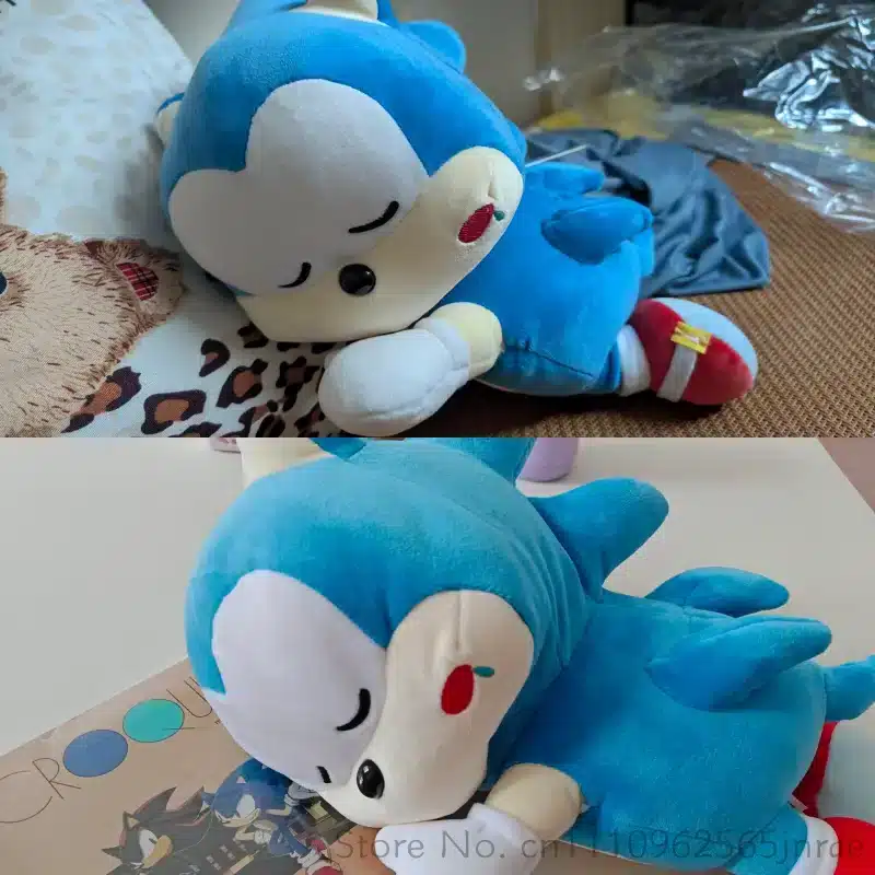 Alternative view of Sonic Sleeping Plush Toy 30cm