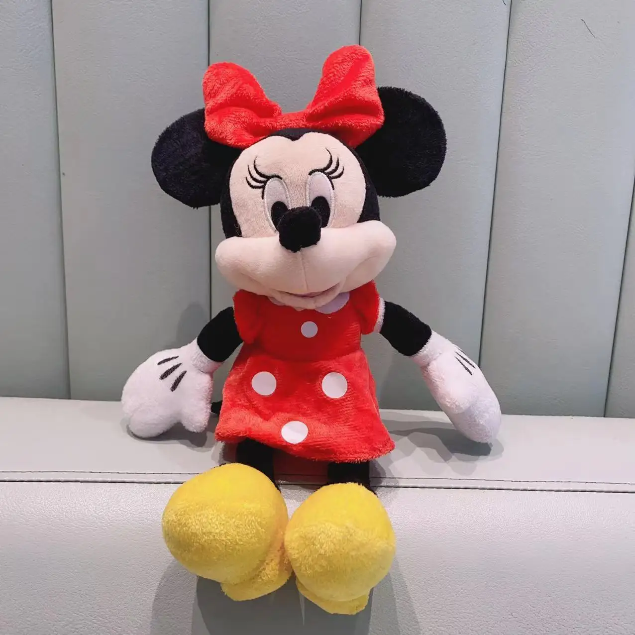 26cm-red-minnie